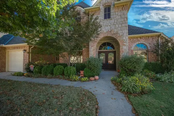 524 Conquistador Court, Edmond, OK 73025