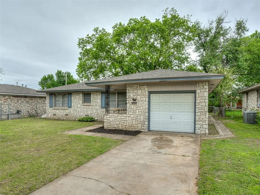 804 E Carroll Lane, Midwest City, OK 73110 - #2