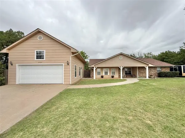 20389 E County Road 157 Road, Altus, OK 73521
