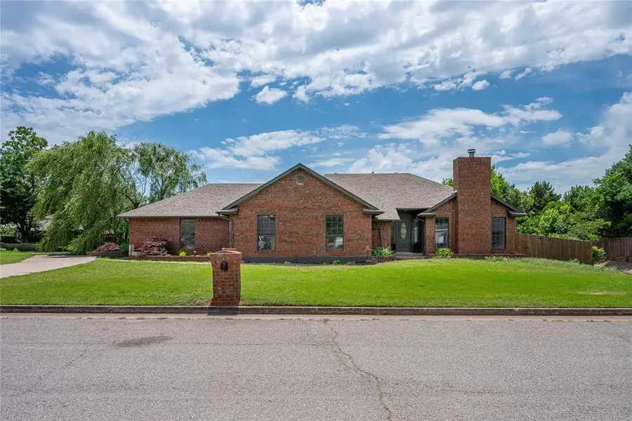 1532 E Twin Brook Terrace, Mustang, OK 73064 - #2