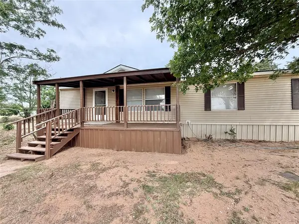 20575 E County Road 156 Road, Blair, OK 73526