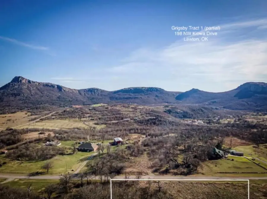 198 NW Kiowa Drive, Lawton, OK 73507 - #3