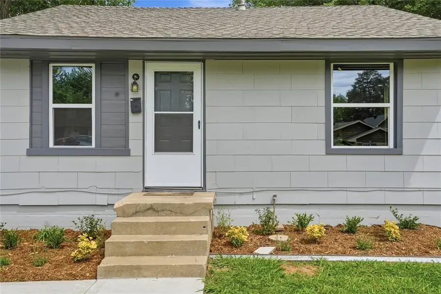 2933 NW 45th Street, Oklahoma City, OK 73112 - #2