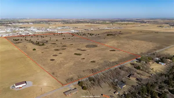 2 N 2440 Road, Weatherford, OK 73096