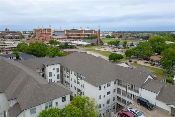 251 W Miller Avenue #411, Stillwater, OK 74075