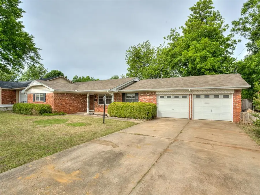 2613 N Vermont Avenue, Oklahoma City, OK 73107 - #2