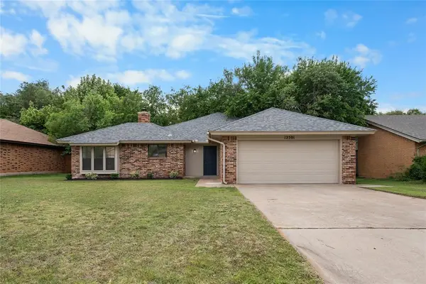 12501 Bannockburn Place, Oklahoma City, OK 73142