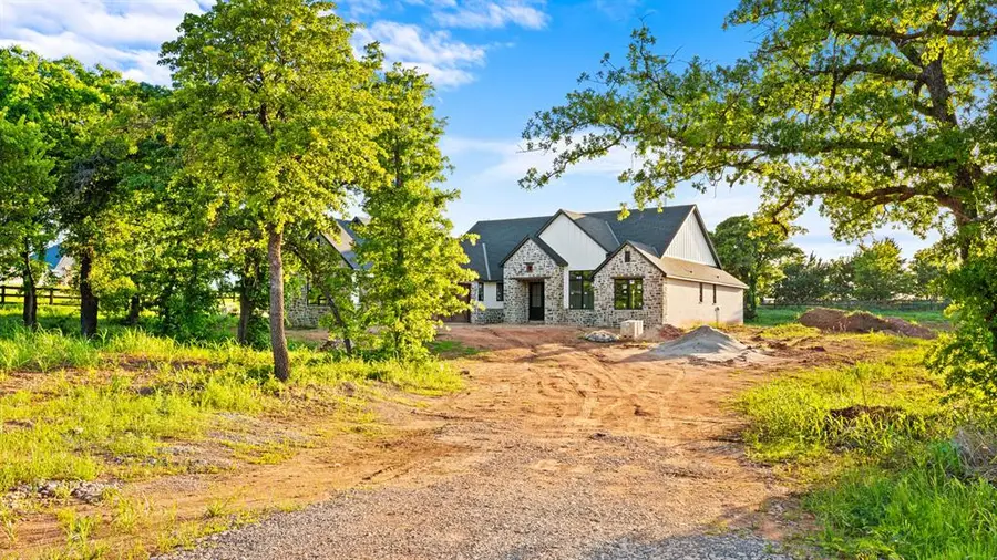 3233 Cherry Glen Drive, Jones, OK 73049 - #3