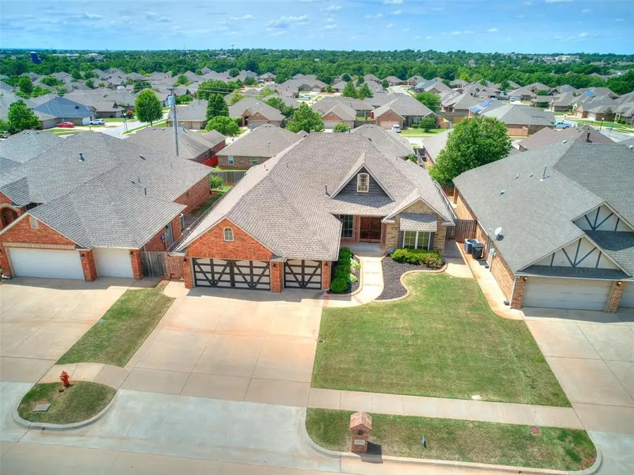 1113 Kelsi Drive, Moore, OK 73160 - #3