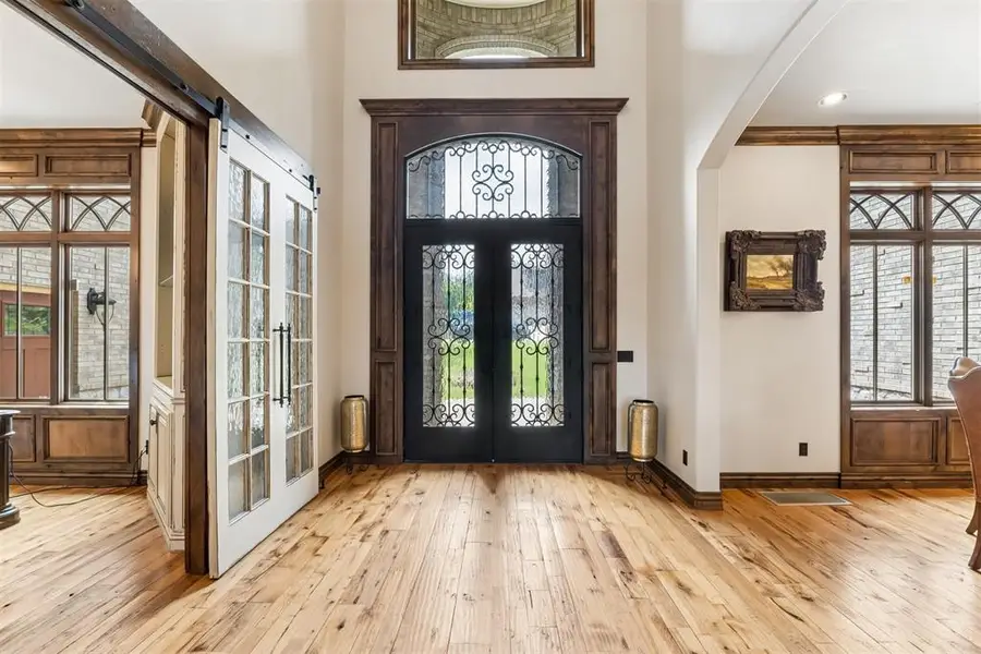 4616 Lake Front Drive, Edmond, OK 73034 - #2