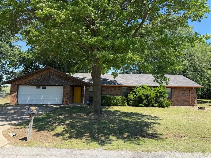 722 Arrowhead Street, Elmore City, OK 73433 - #3