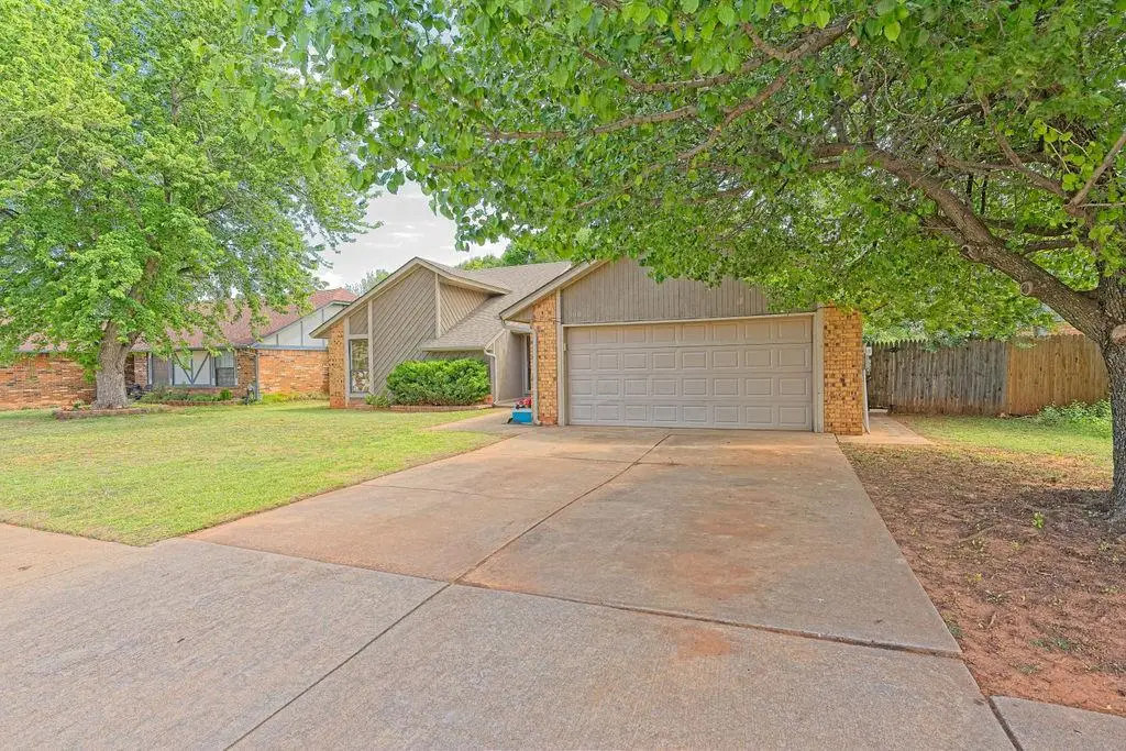 508 Crestview, Edmond, OK 73012 - #1