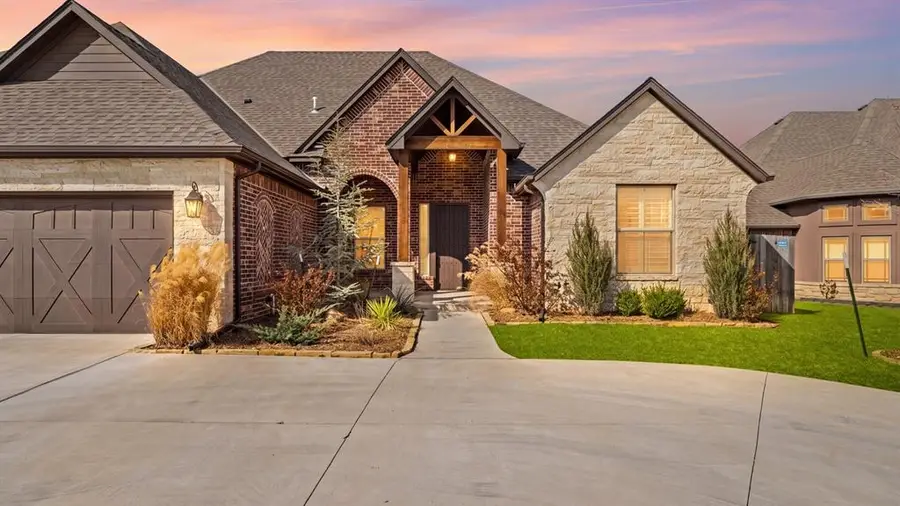 5705 Gold Stone Court, Mustang, OK 73064 - #2