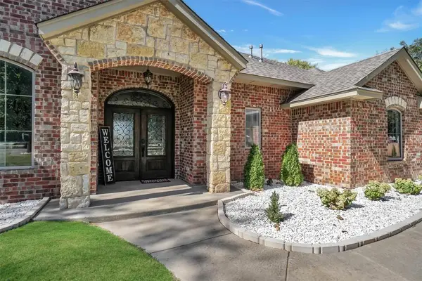 715 N Michigan Avenue, Mangum, OK 73554