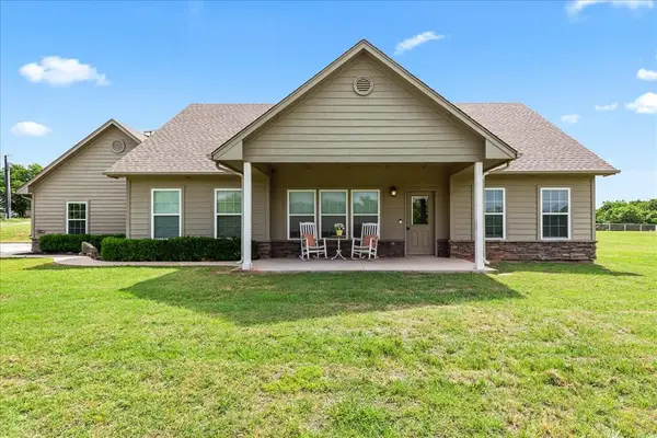 44131 County Street 2730, Cement, OK 73017
