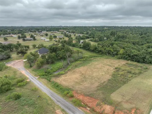 2335 Dixie Drive, Blanchard, OK 73010