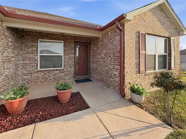 1865 Land Run Drive, El Reno, OK 73036