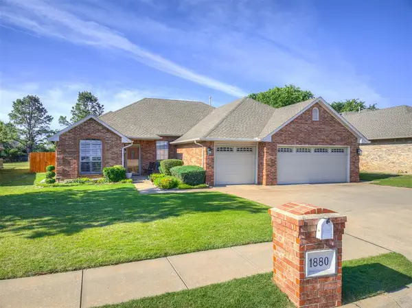 1880 N Lariat Trail, Edmond, OK 73012