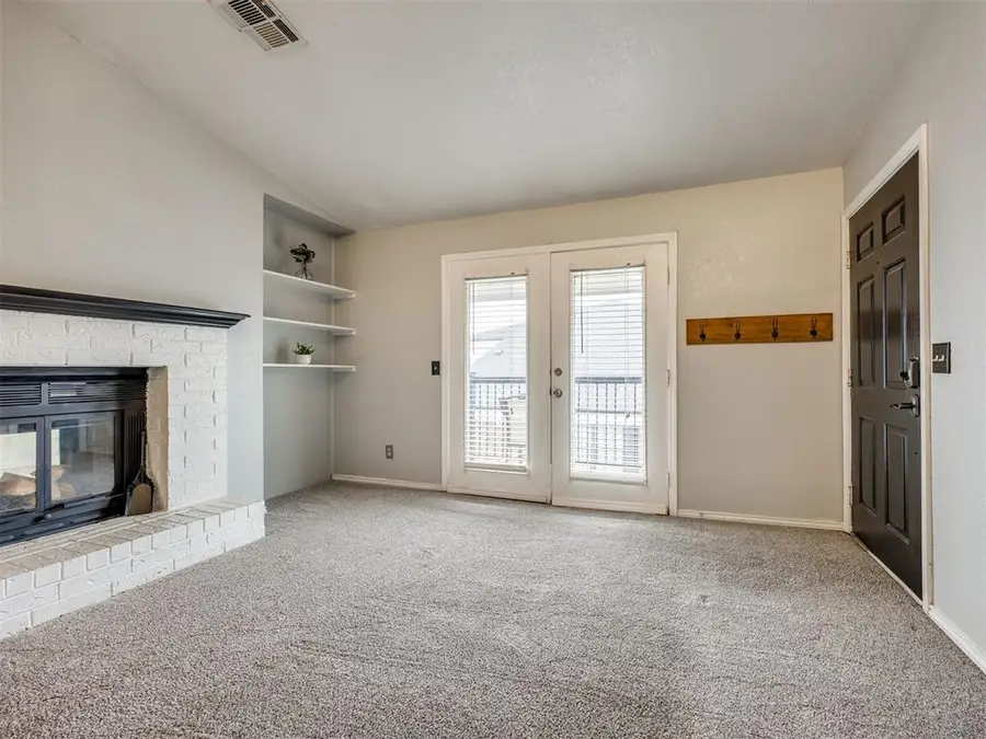 3003 River Oaks Drive #204, Norman, OK 73072 - #3