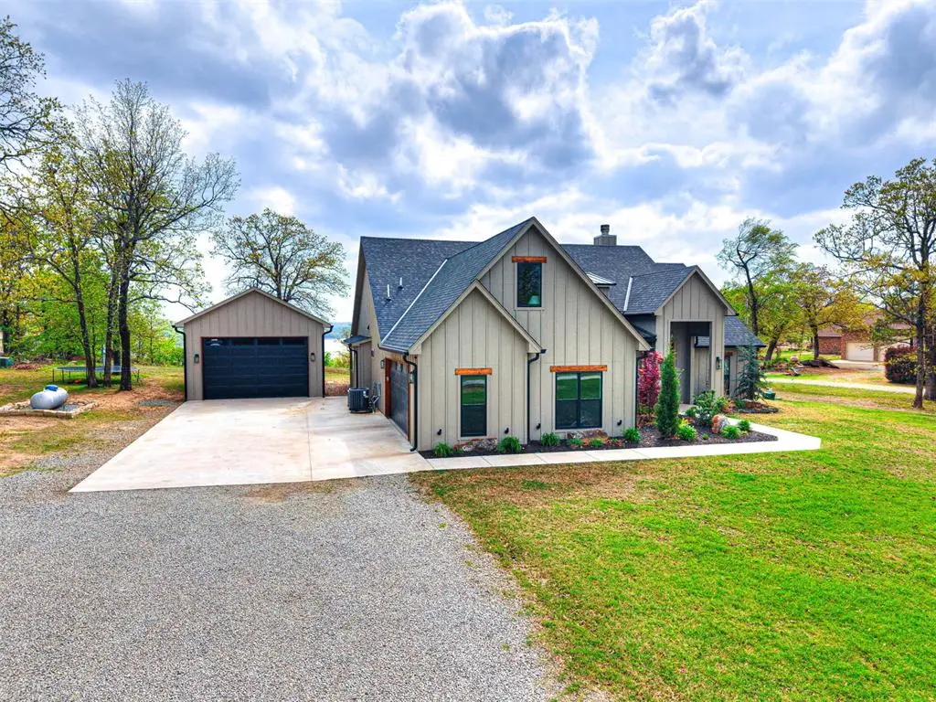 138 Eagles Nest Drive, Eufaula, OK 74432 - #1