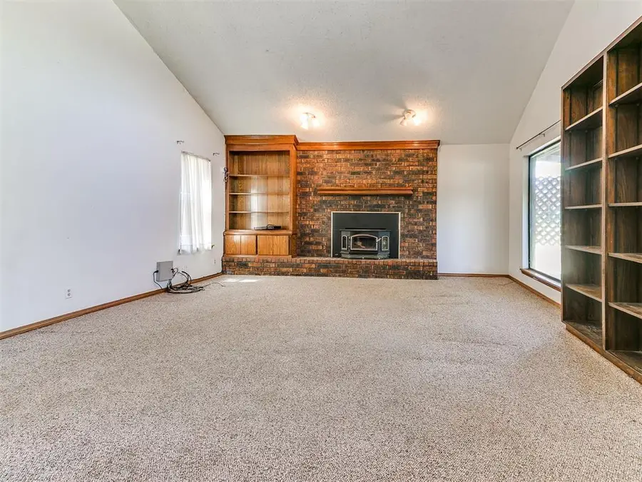 880 Cottontail Rd, Tuttle, OK 73089 - #2