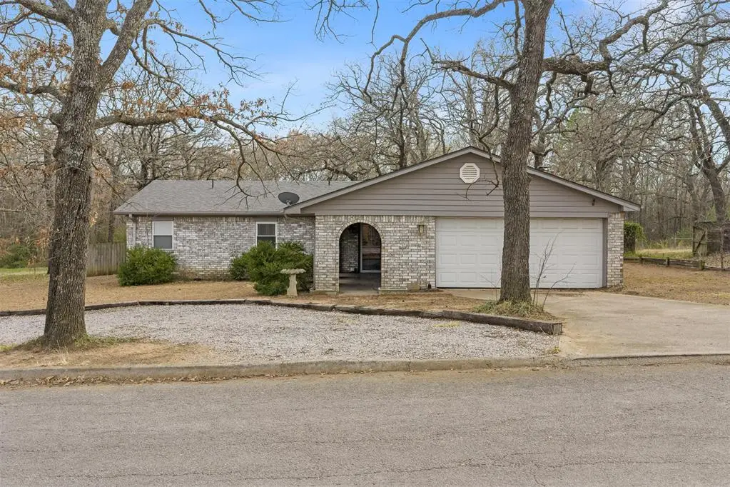 647 Durango Street, Ardmore, OK 73401 - #1