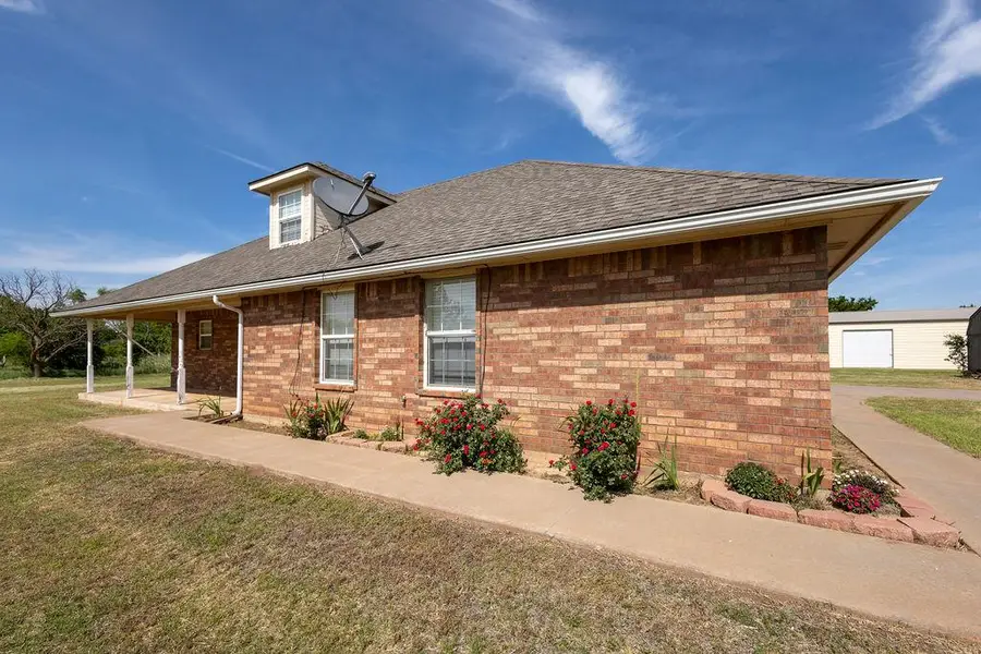 4730 SW Paint Road, Cache, OK 73527 - #2