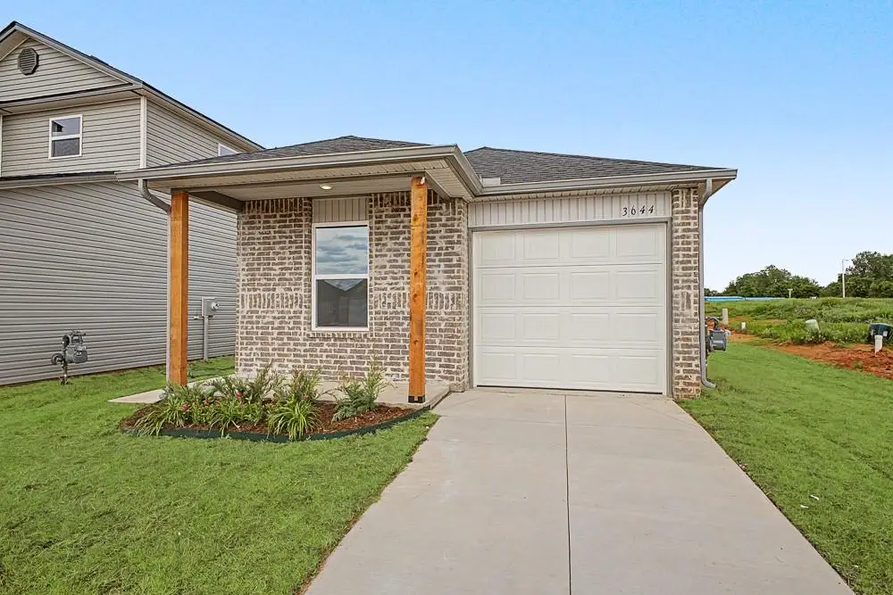 3644 Maggie Road, Mustang, OK 73064 - #1
