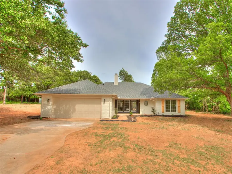 900 S Carolyn Drive, Choctaw, OK 73020 - #2