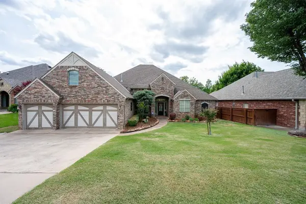 2333 Flint Ridge Road, Edmond, OK 73003