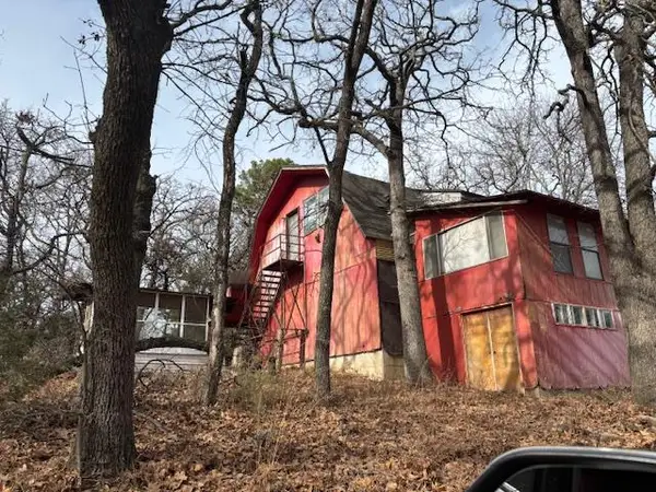 10383 Texoma Road, Kingston, OK 73439