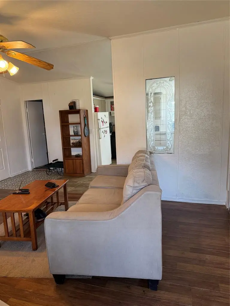 209 E 1st Street, Davenport, OK 74026 - #2