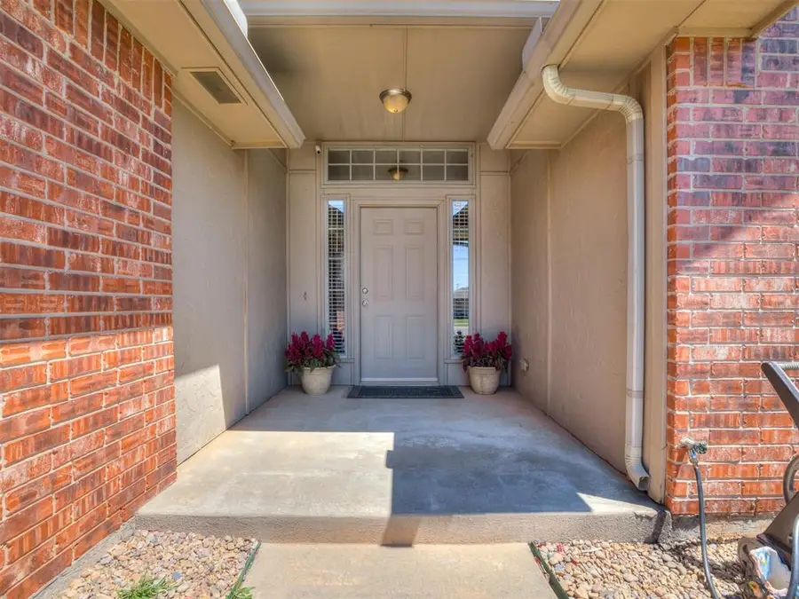 3312 Ashton Drive, Moore, OK 73160 - #3