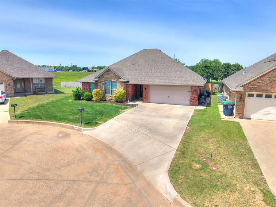 4408 Peach Tree, Shawnee, OK 74804 - #2