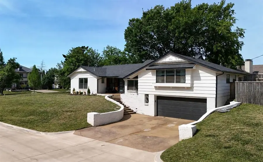 6801 Trenton Road, Nichols Hills, OK 73116 - #2