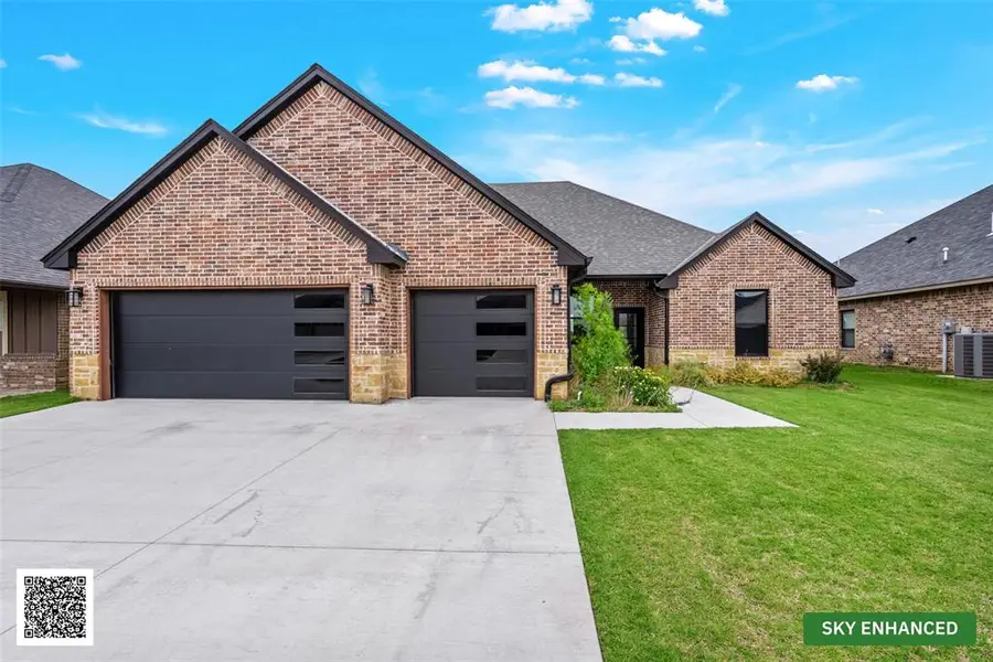 3914 NE Shenandoah Drive, Lawton, OK 73507 - #3