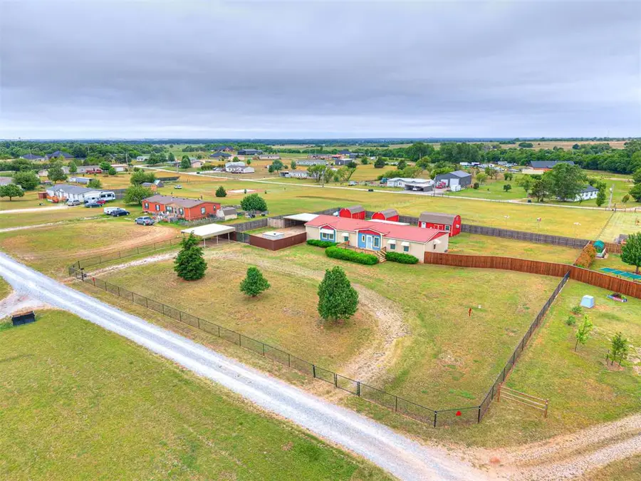 8911 N Hope Lane, Yukon, OK 73099 - #2