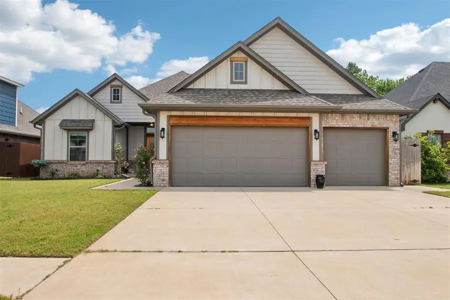 600 E Barajas Terrace, Mustang, OK 73064 - #3