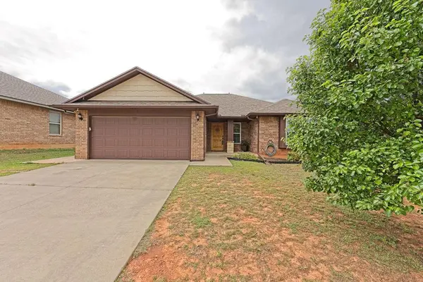 422 Tecumseh Meadows Court, Norman, OK 73069