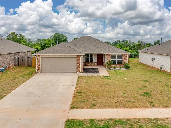 734 W Lola Drive, Mustang, OK 73064