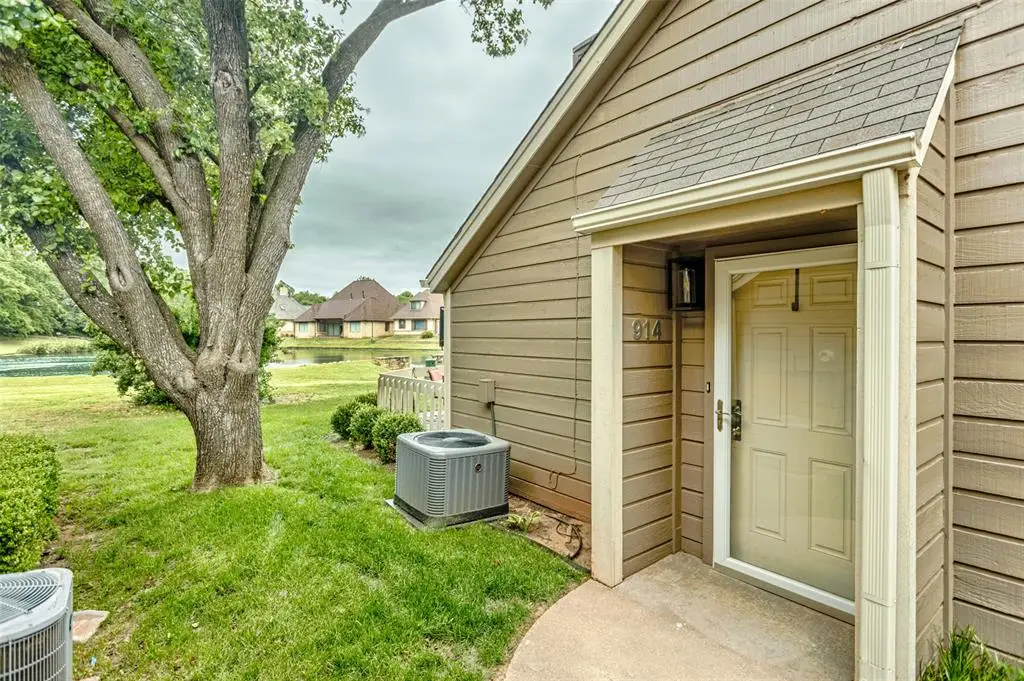 914 W Parkway Drive, Stillwater, OK 74075 - #1