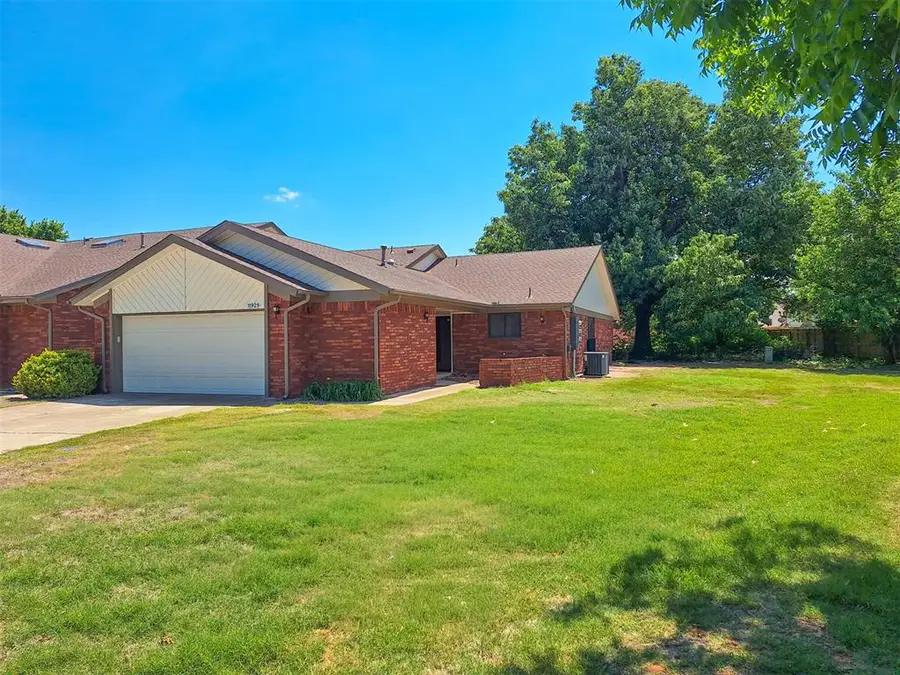 11929 N Mustang Road, Yukon, OK 73099 - #3
