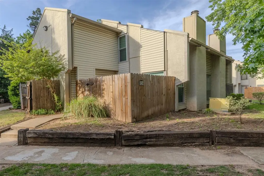 824 Cardinal Creek Boulevard, Norman, OK 73072 - #1