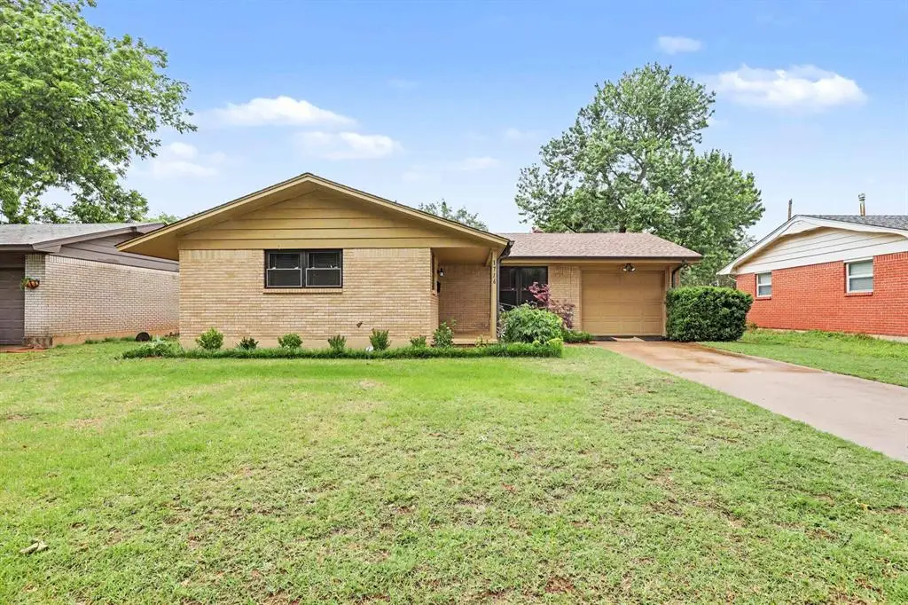 1716 Bedford Lane, Norman, OK 73072 - #1