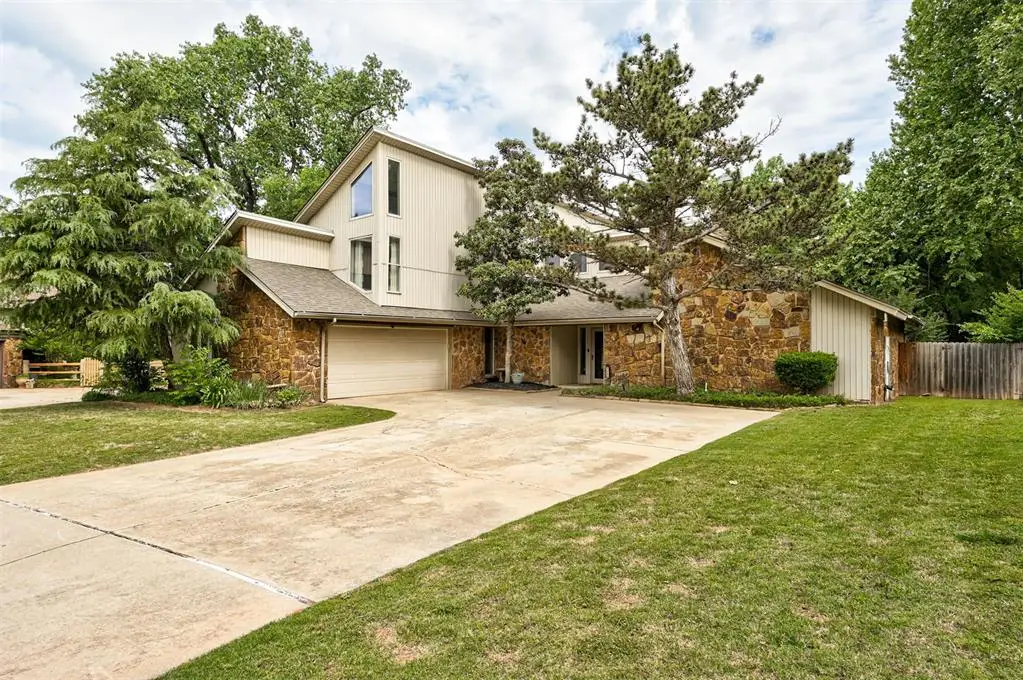 2405 Bent Trail Road, Edmond, OK 73012 - #1