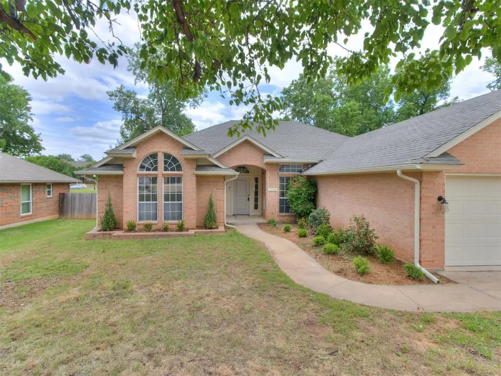 1718 Kings Road, Edmond, OK 73013 - #1