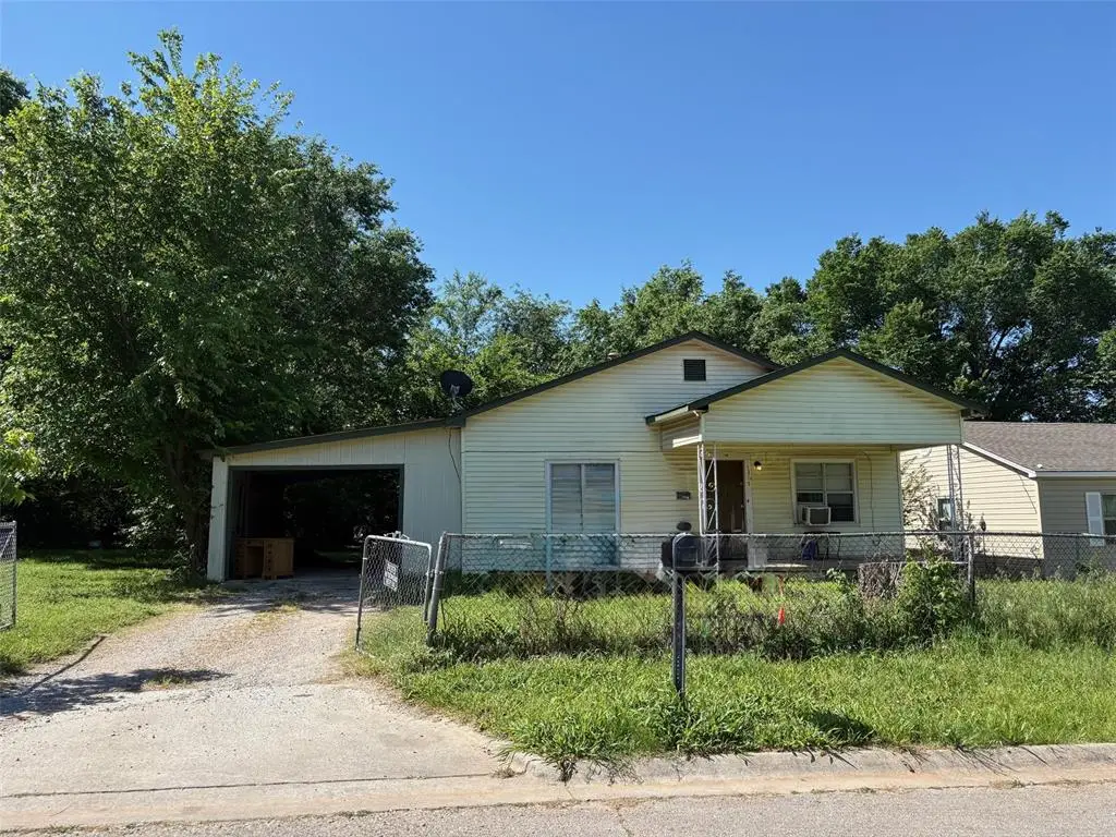1315 E Parker Street, Shawnee, OK 74801 - #1