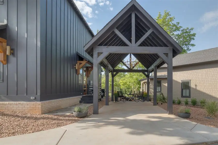 29370 Cottage Woods Road, Norman, OK 73072 - #2