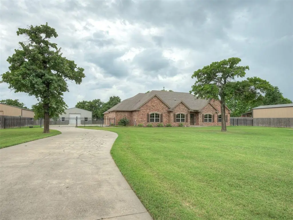12084 Eastwood Drive, Choctaw, OK 73020 - #1