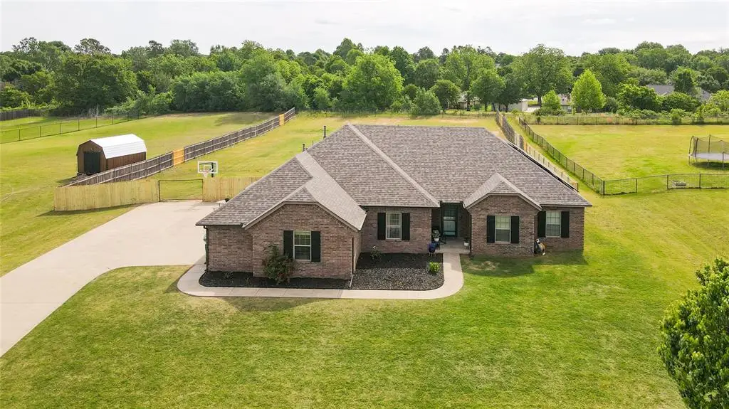 186 Oakridge Drive, Choctaw, OK 73020 - #1